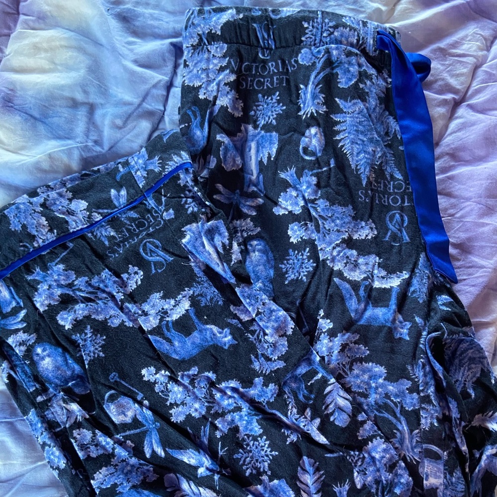 Victoria’s Secret Pajama Bottoms
